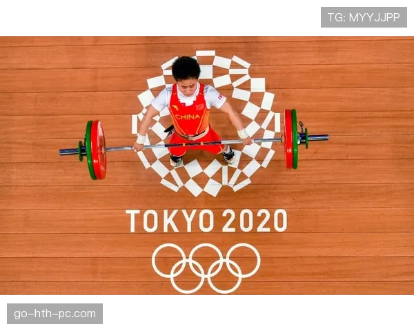 侯志慧平时像隔壁大妈，上赛场那刻直接变红毯主角，我这人生成绩单翻不过去